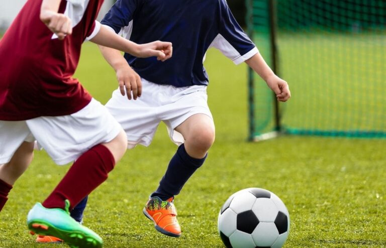 El gran canvi en l'esport escolar: jugar al mateix col·legi i només un entrenament per setmana