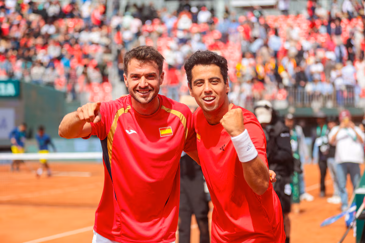 Espanya avergonyeix Xile i es classifica per a les Finals de la Copa Davis a Bolonya