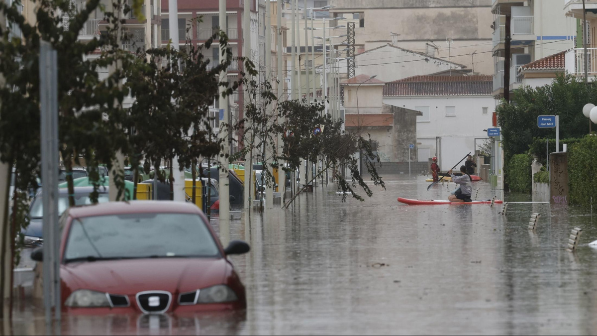 Quatre víctimes mortals i milers d'evacuats pel temporal de la DANA Adam